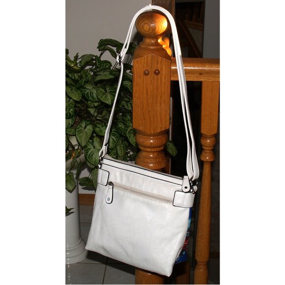 by GUSSACI - Vegan Leather Tropical Colors Shoulder Bag - Picture 5 of 9